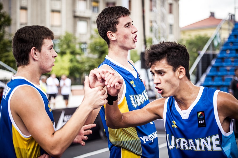 Чоловіча збірна України U-18 зі 100% показником перемог виграла групу чемпіонату світу 3х3